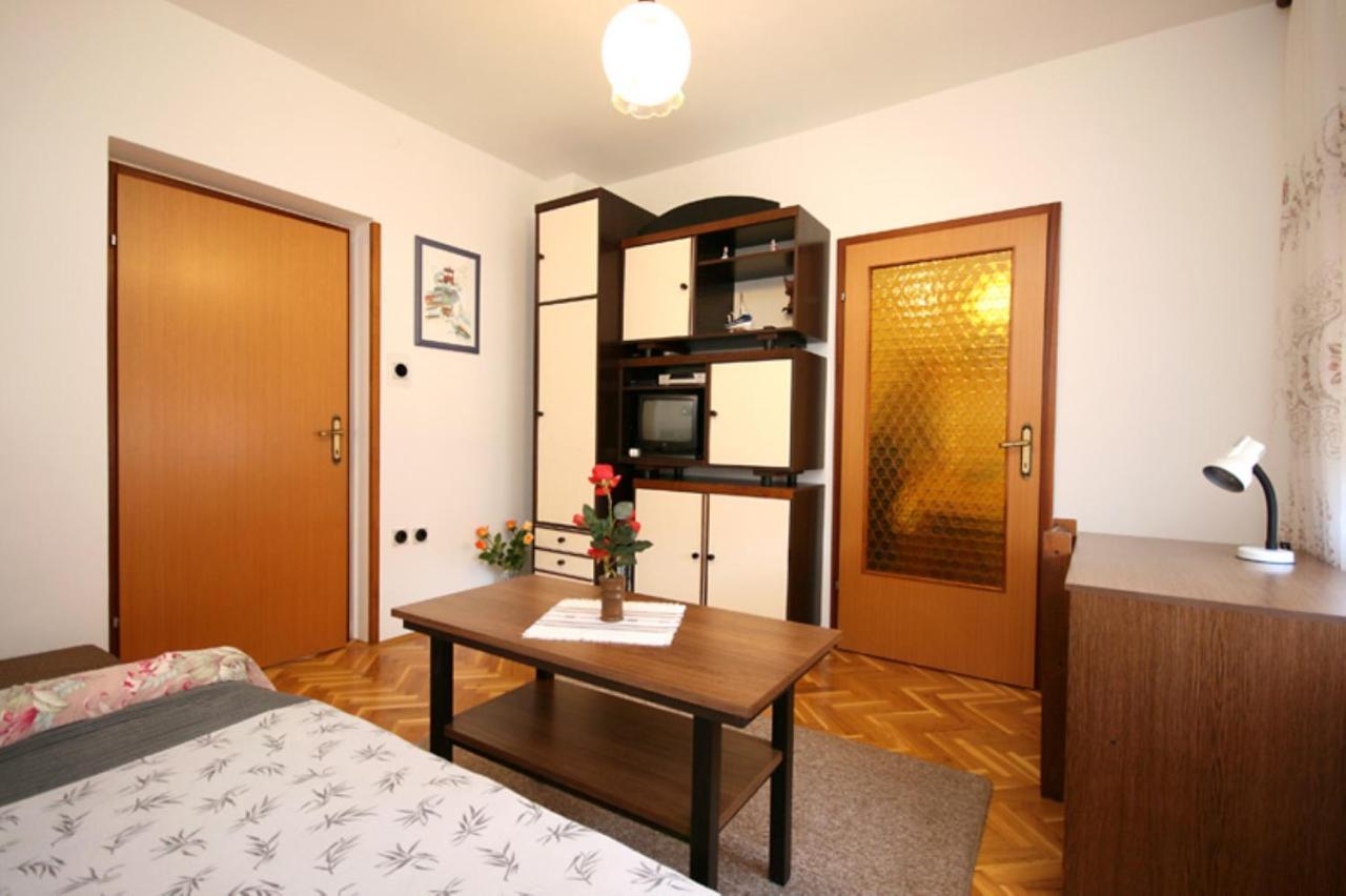 Apartment Anica Baška Extérieur photo